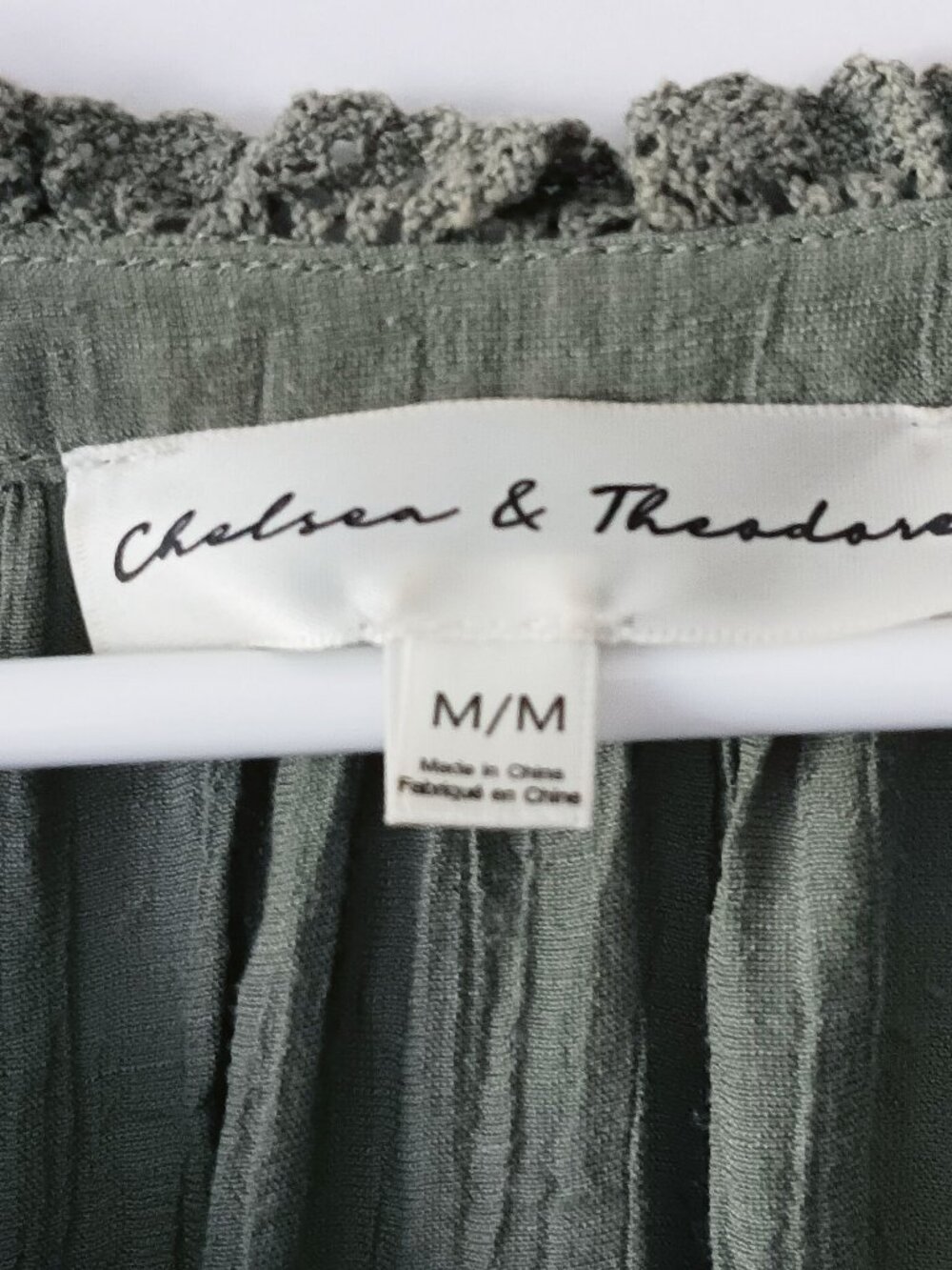 CHELSEA & THEODORE Deep Sage Green Lace Blouse Size M - Picture 13 of 15